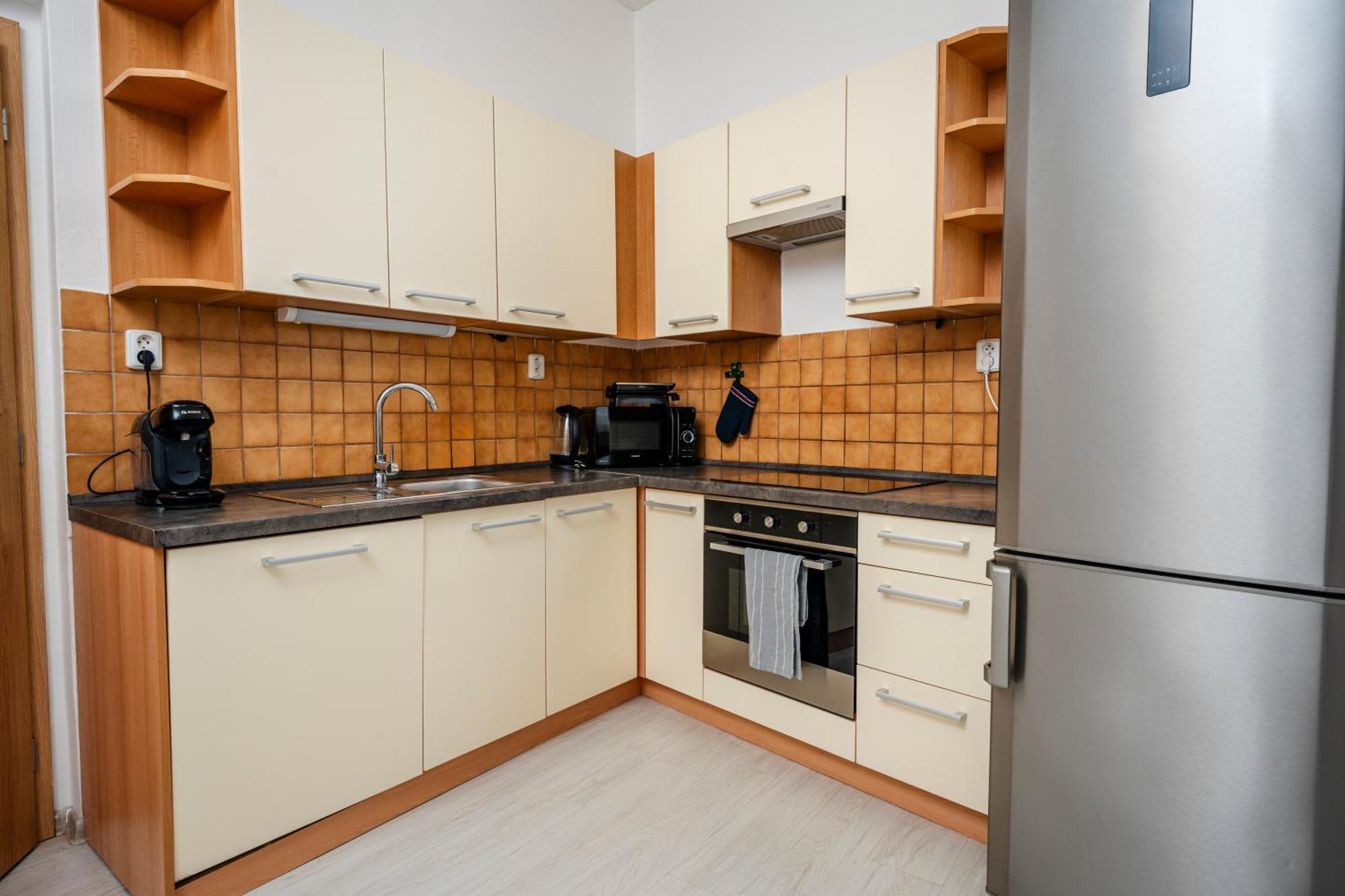 Apartman Namesti Frantiska Krizika Tábor Esterno foto